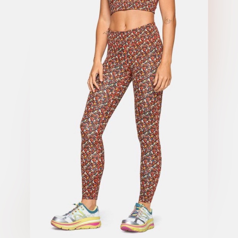 OUTDOOR VOICES LEGGINGS